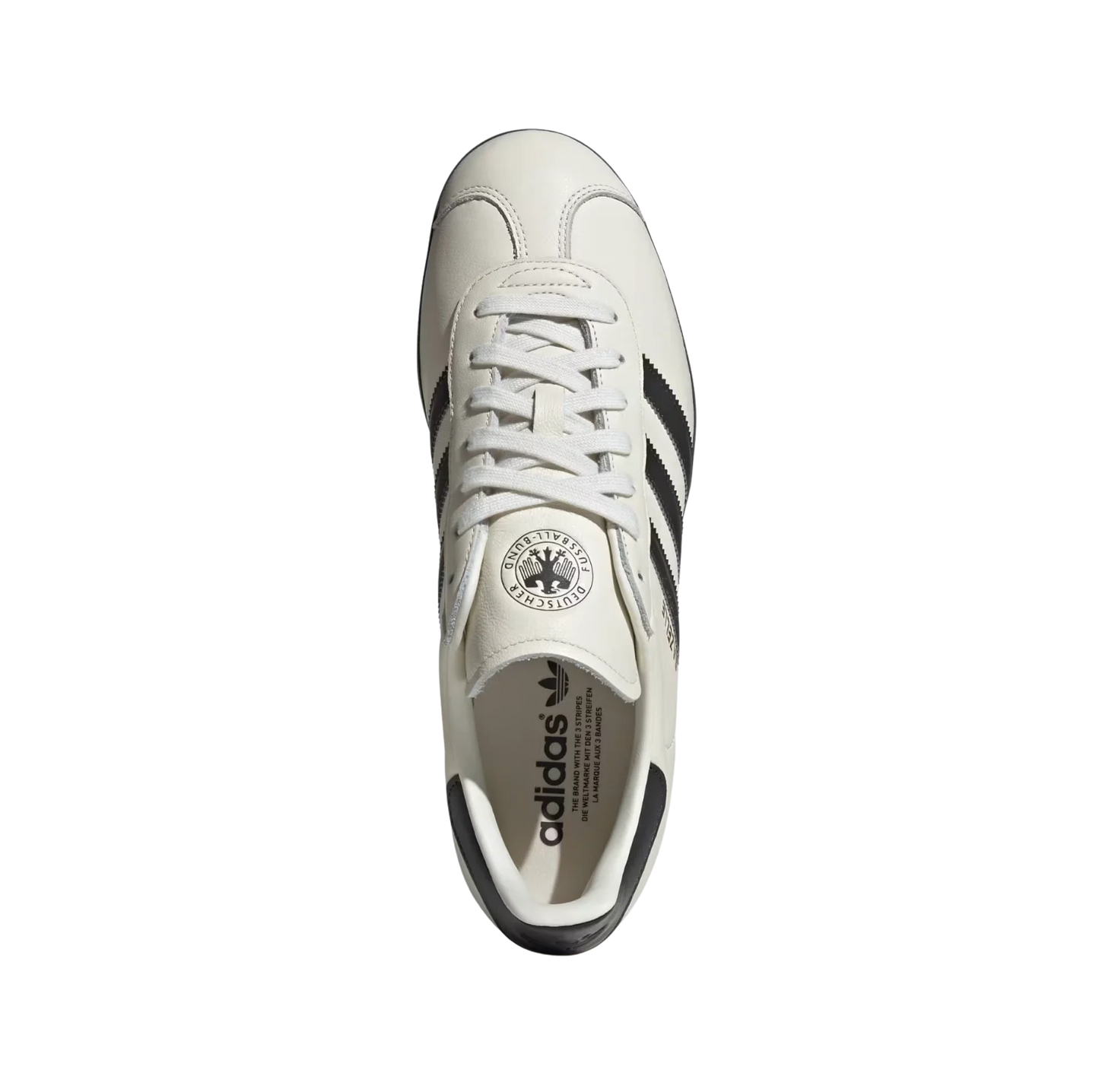 Adidas Gazelle DFB Off White – vue dessus des baskets rétro en cuir avec semelle gomme, bandes noires et logo DFB