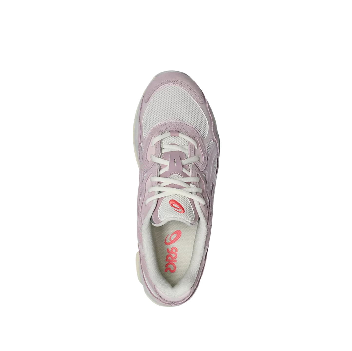 ASICS GEL NYC Cream Rose Water – vue dessus des baskets rétro-tech en cuir et synthétique avec lacets blancs et silhouette élégante