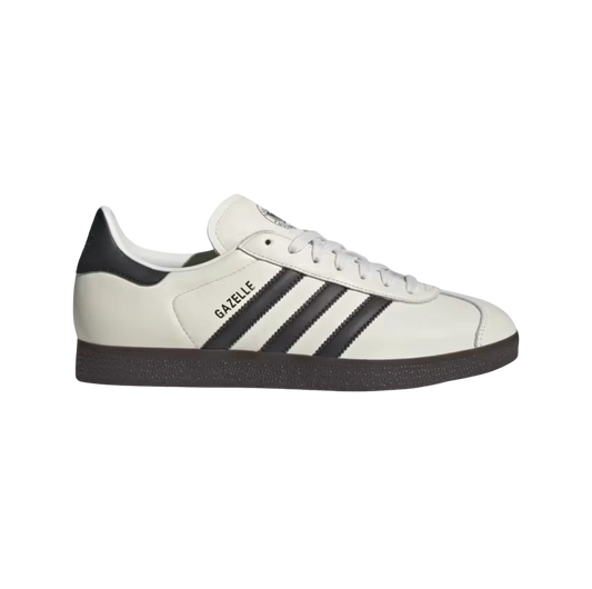 Adidas Gazelle DFB Off White – vue latérale des baskets rétro en cuir avec semelle gomme, bandes noires et logo DFB

